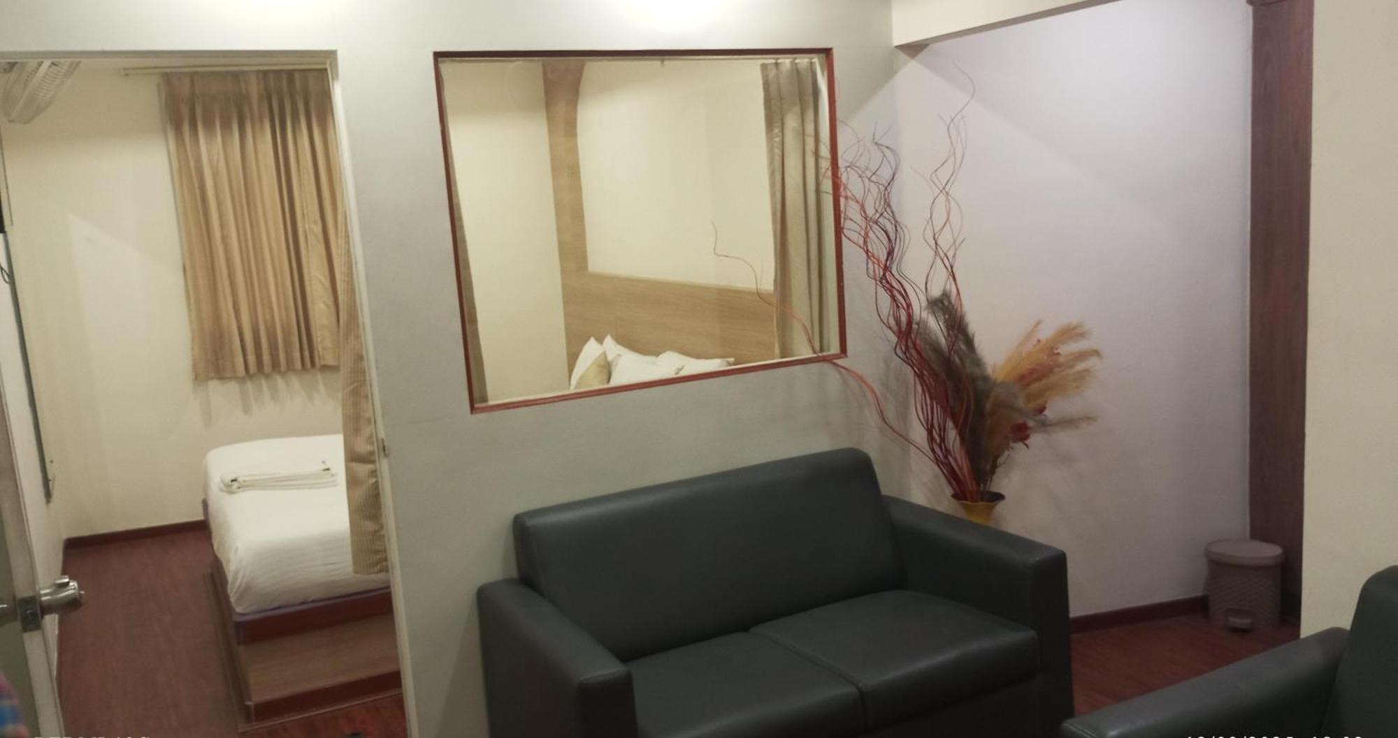 Hotel Ramtel Inn Madurai Bagian luar foto