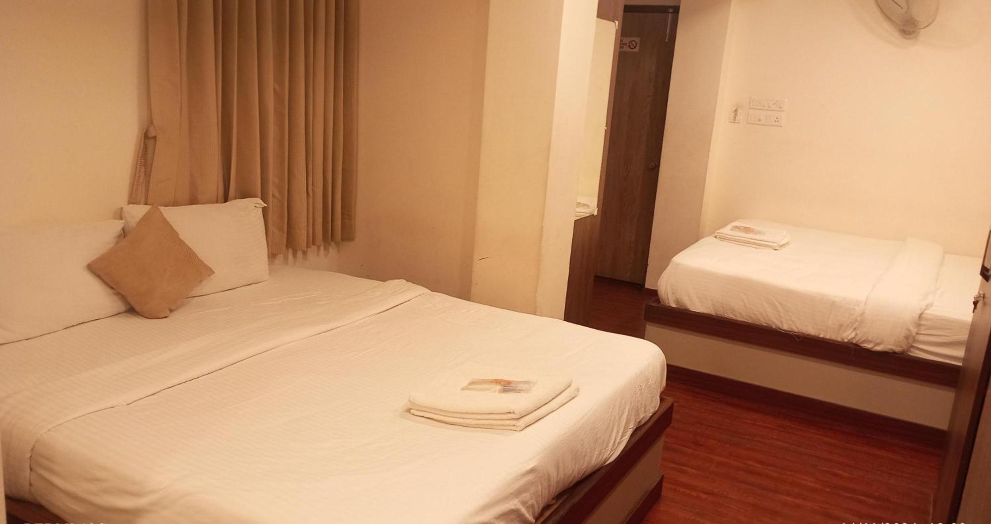 Hotel Ramtel Inn Madurai Bagian luar foto
